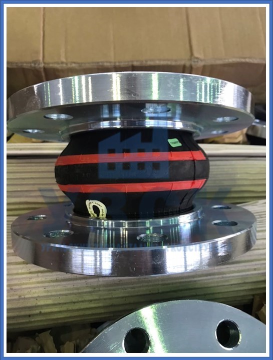 компенсатор резиновый фланцевый в Брянске